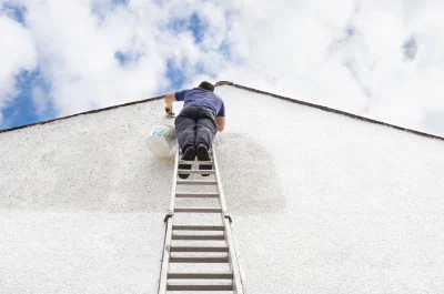 Peinture extérieure à Pléguien — façades et ravalement